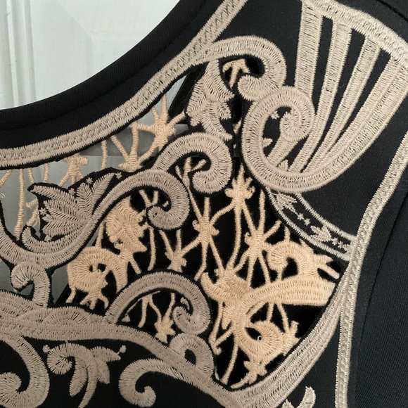 Jealous Tomato Short Dress - Black and Gold - Lace - Size Medium - Picture 4 of 5